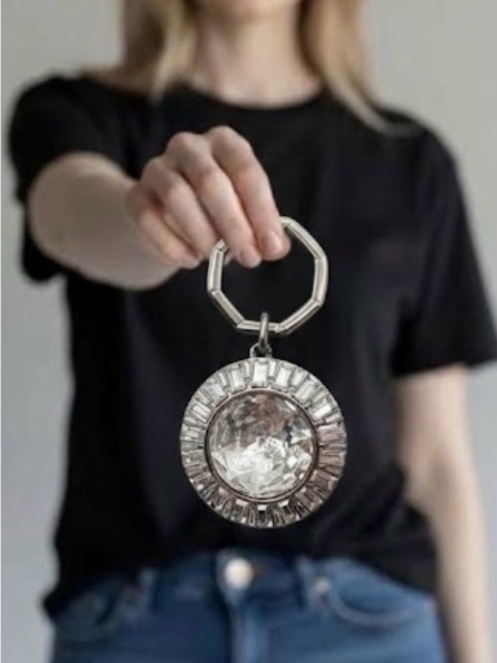 Swarovski Lucent Collection Round Cut White Crystal Key Ring Bag Charm NWOT